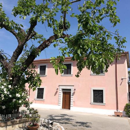 Il Nido Della Colombaia Bed & Breakfast San Nicola Manfredi Dış mekan fotoğraf